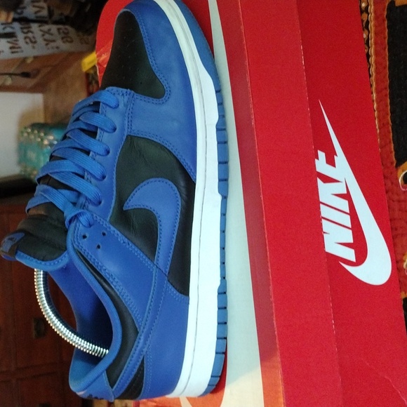 ECU Nike Dunk Low Retros Hyper Cobalt Size 9.5 - Picture 3 of 6